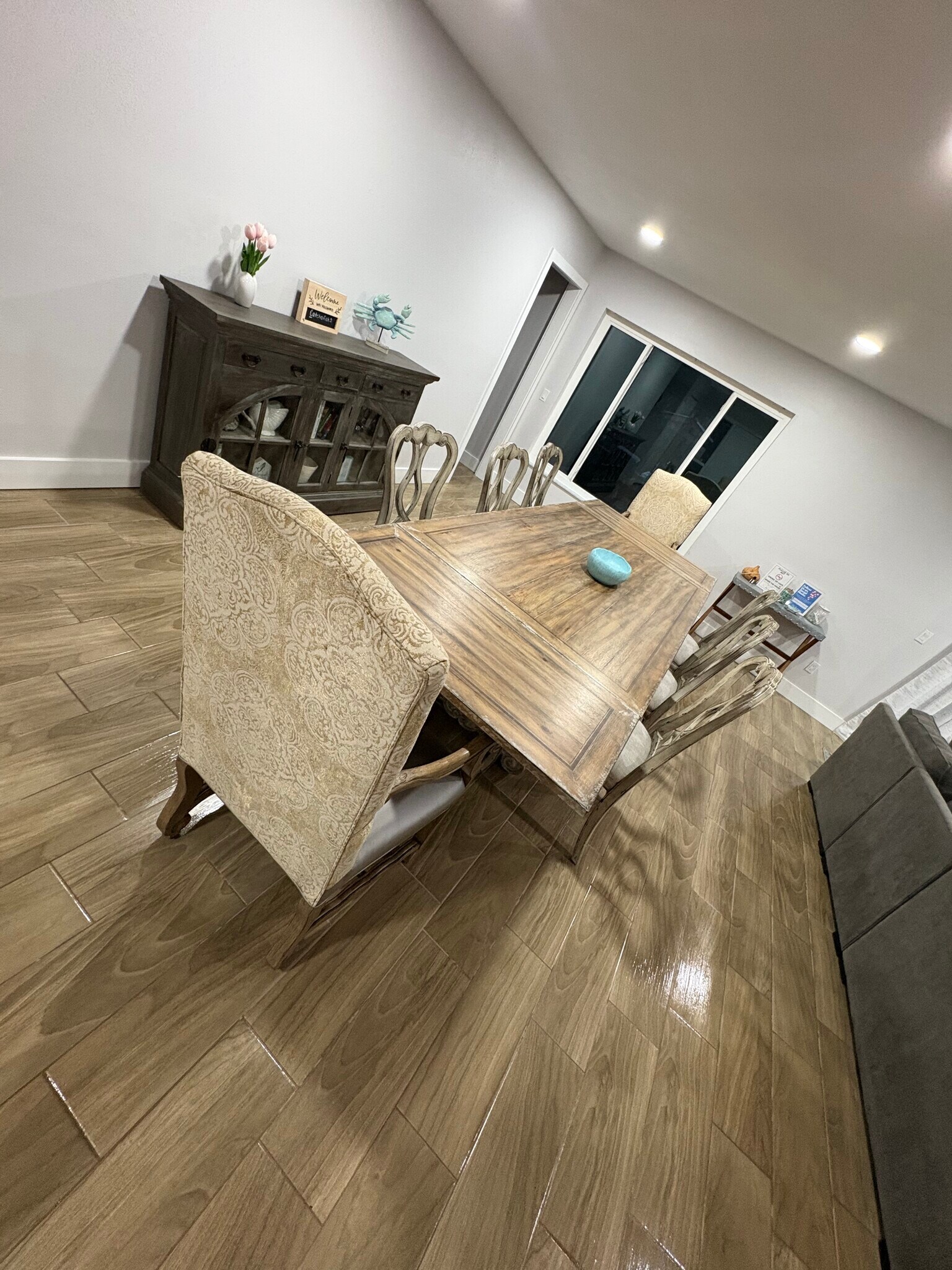 Dining table seating for 10 - 11936 W Waterway Dr