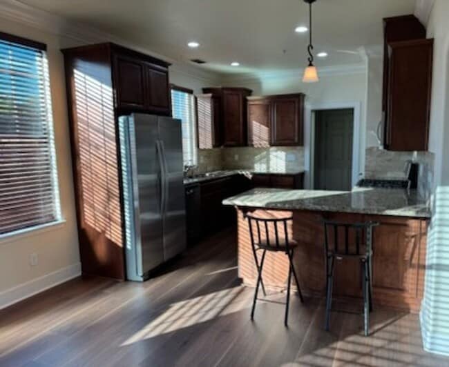 Building Photo - Upscale Modern 4 Bed | 2.5 Bath – Yard Maintenance Included | 2,271 Sq Ft | Prime Location