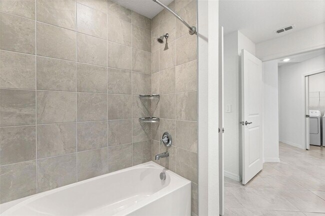 Building Photo - 19140 Scallop Lp