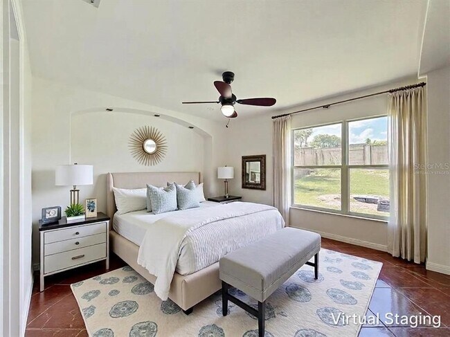 Building Photo - 13208 Pinyon Dr