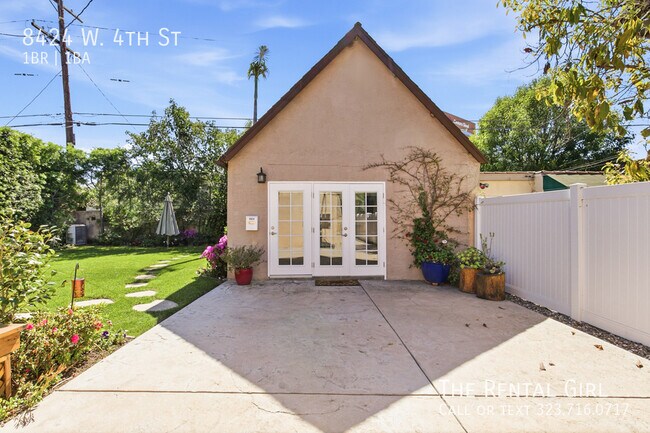 Building Photo - 8424 4th St