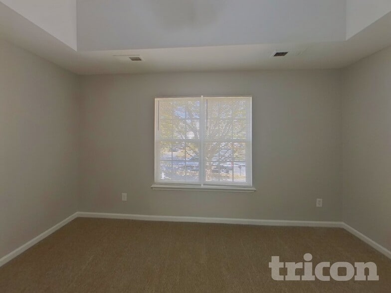 Building Photo - 1372 Zered Pl NW