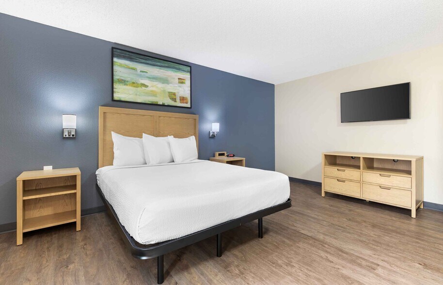 Building Photo - Furnished Studio-Arlington - Six Flags