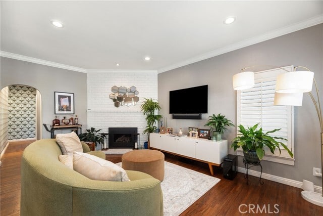 Building Photo - 330 28th St