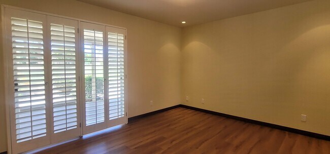 Building Photo - 79860 Fiesta Dr