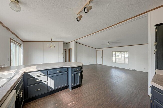 Building Photo - 187 Horseshoe Bend Rd