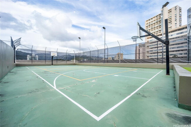 Building Photo - Marco Polo | Renovated 1 Bedroom, 1 Bath, 1 Parking | $2,500/Month