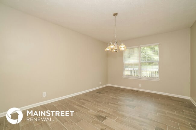 Building Photo - 5245 Cascade Hills Cir SW