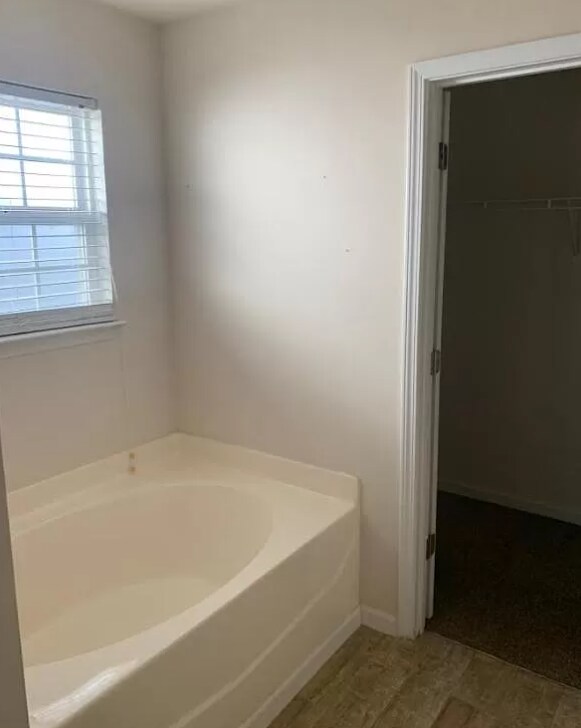 Building Photo - Charming 3 Bedroom Home in Simpsonville, S...