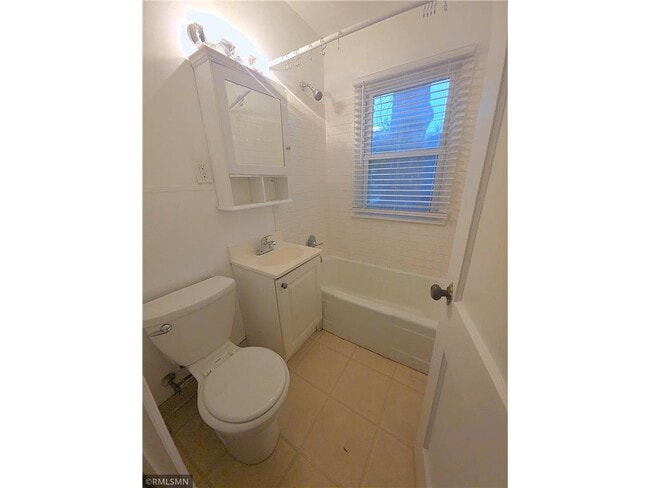 Building Photo - 656 Cleveland Ave S