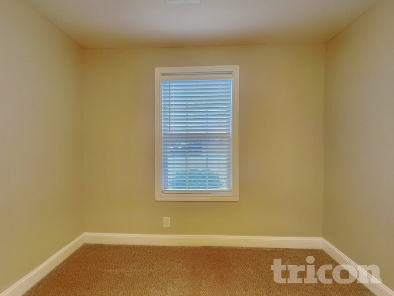 Building Photo - 1489 Coronado Dr