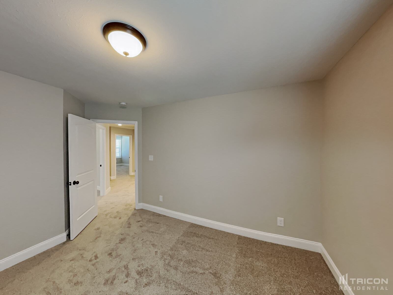 Building Photo - 714 Banister Dr