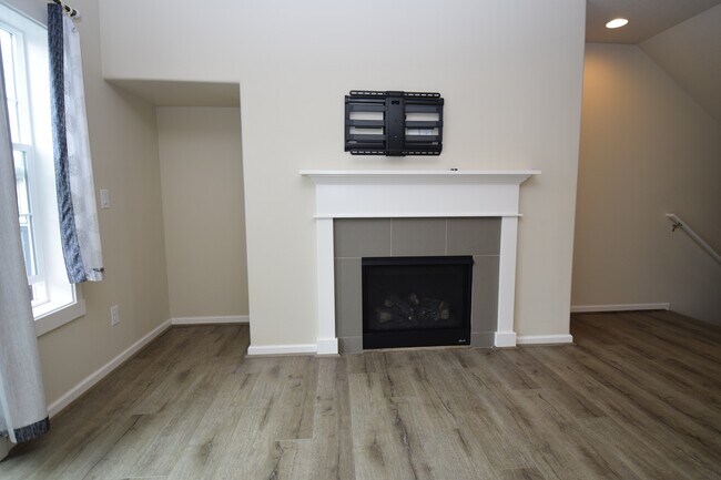 Building Photo - 15154 NW Fig Ln