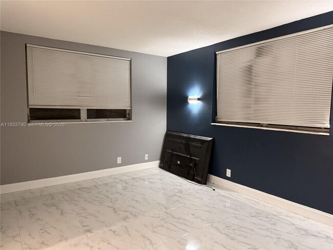 Building Photo - 2861 NW 47th Terrace