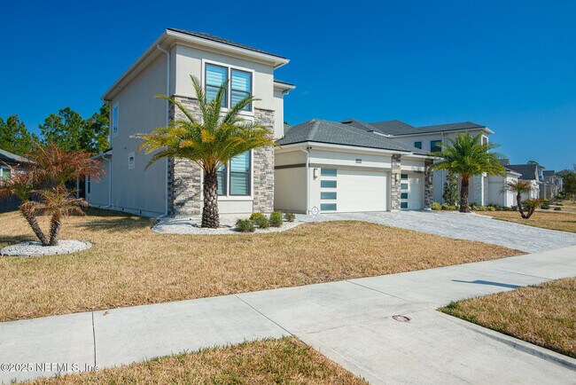 Building Photo - 11409 Madelynn Dr