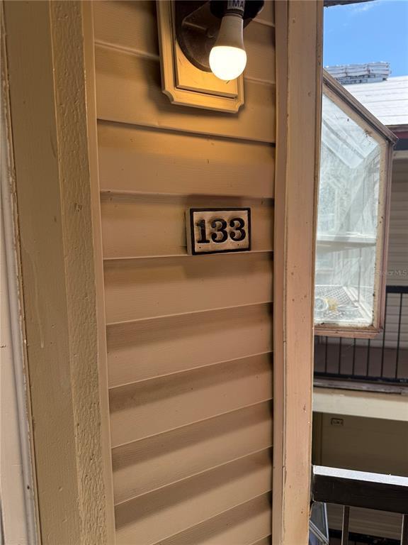 Building Photo - 1948 Lake Atriums Cir