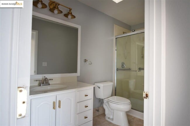 Building Photo - 1462 Kimball Ct