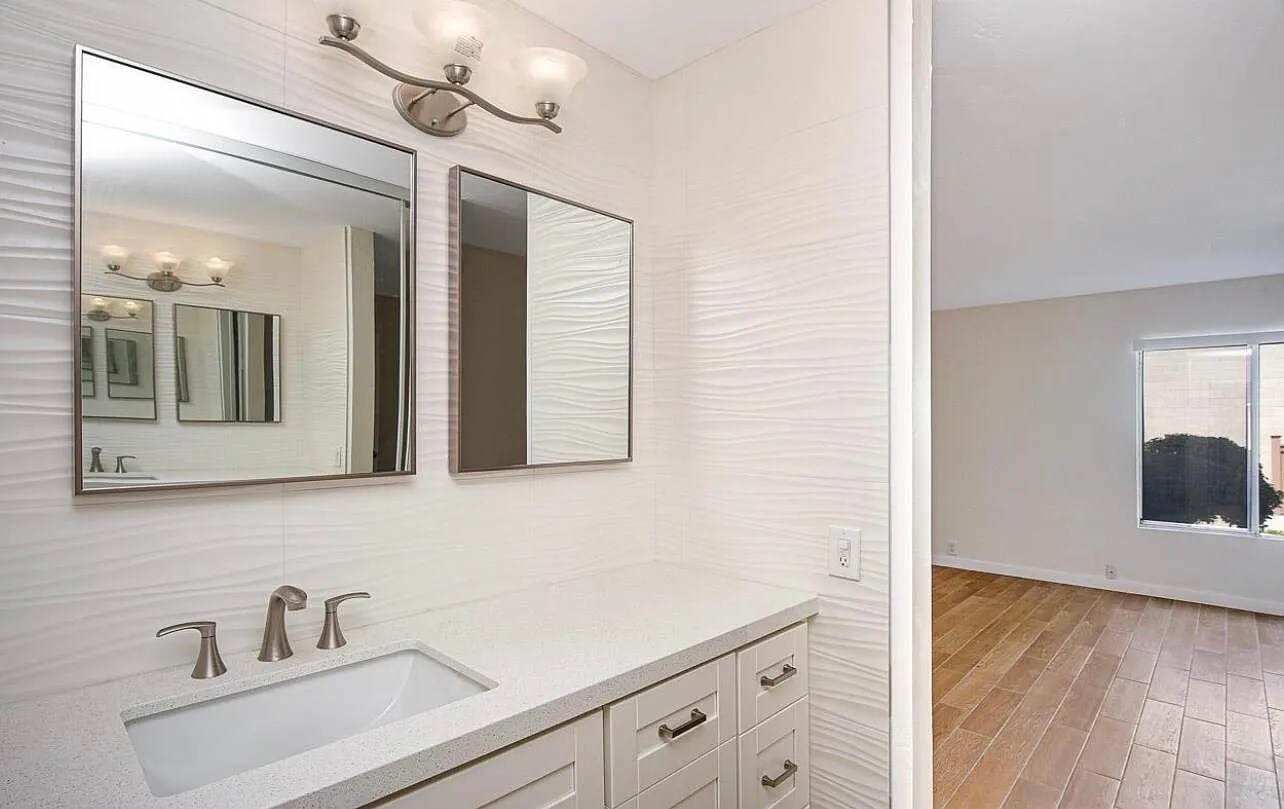 Building Photo - 4600 Lamont St