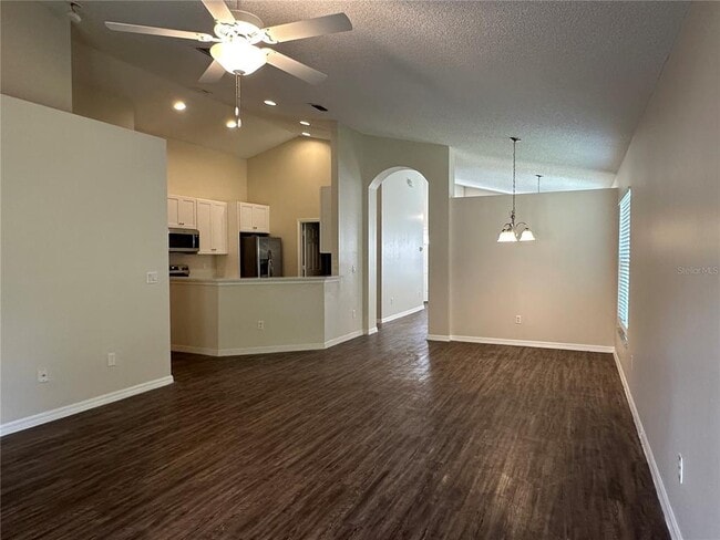 Building Photo - 2576 Brookstone Dr