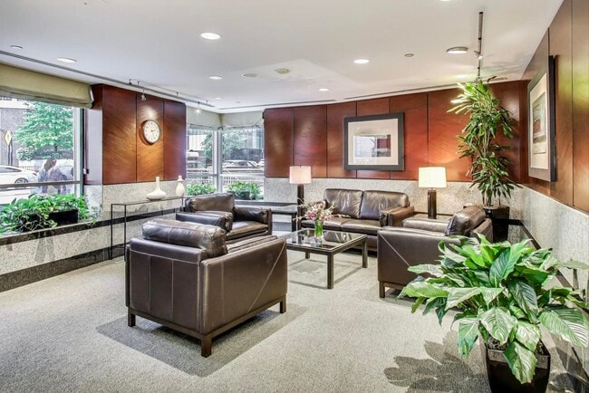 Building Photo - 440 N Wabash Ave