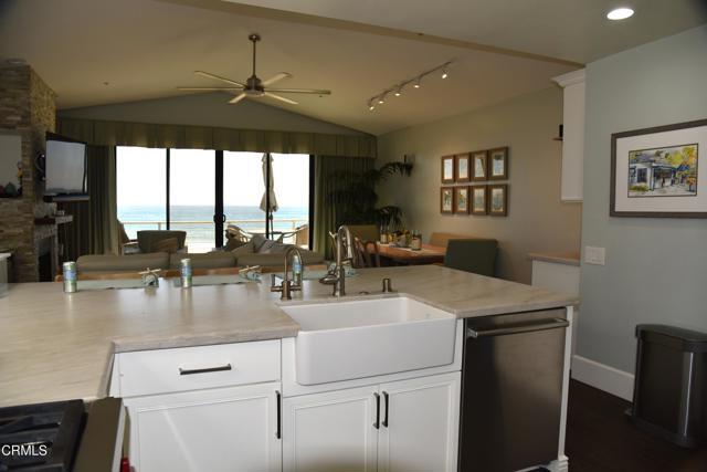 Building Photo - 4885 Sandyland Rd