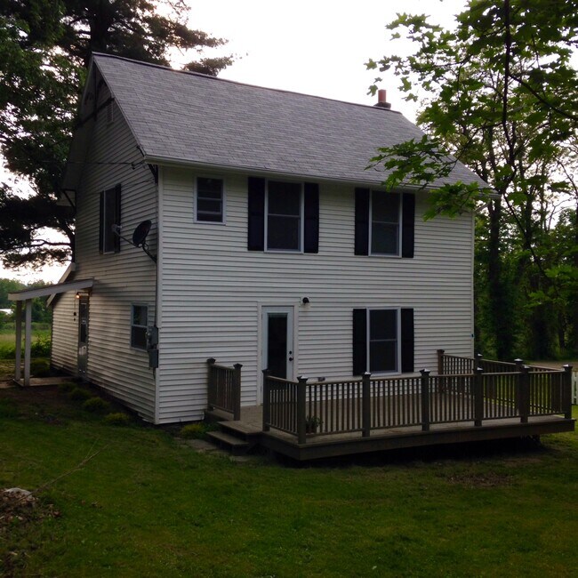 Building Photo - 5 Six Hundred Rd