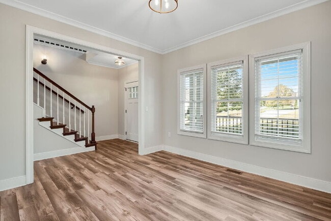 Building Photo - 5001 Dampier Ct