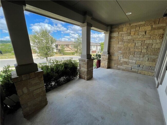 Building Photo - 3501 Venezia View