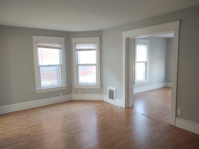 Building Photo - SW 619/621 23rd St