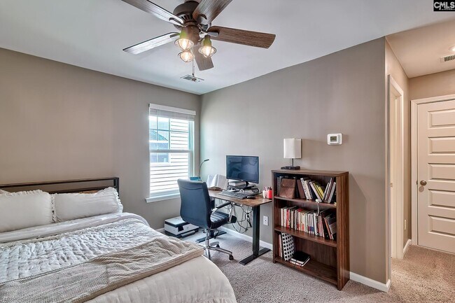 Building Photo - 517 Ludlow Ln