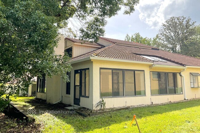 Building Photo - 1176 E Winged Foot Cir