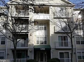 Building Photo - 13900 Farnsworth Ln