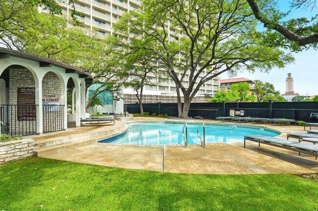 Building Photo - 1801 Lavaca St