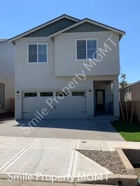 Building Photo - A nice house with 5 beds rooms and 2.5 baths.