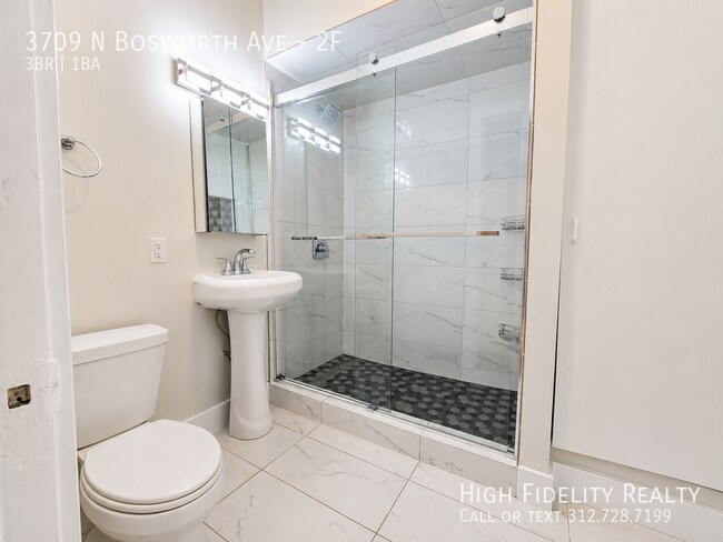 Building Photo - 3709 N Bosworth Ave
