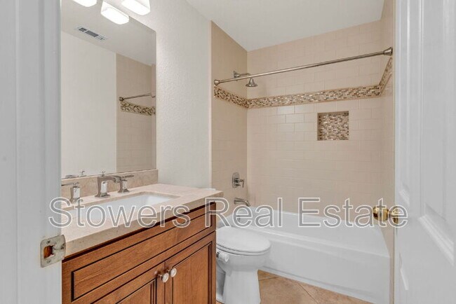 Building Photo - 117 Woodland Valley Dr