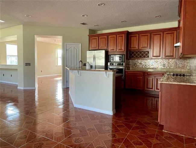 Building Photo - 603 Alfani St