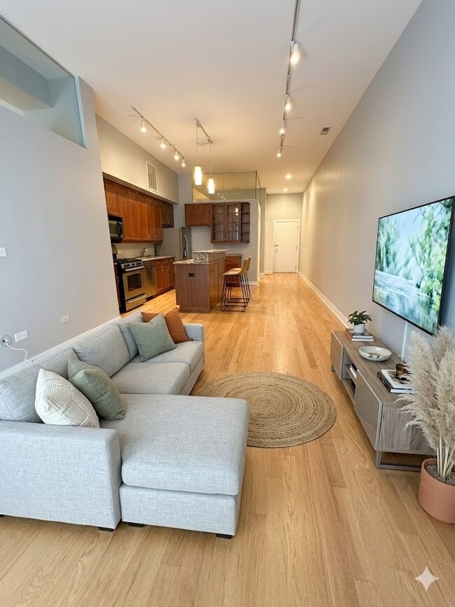 Building Photo - 949 W Madison St