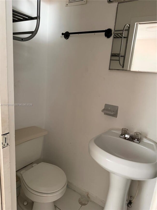 Building Photo - 2920 SW 79th Ave