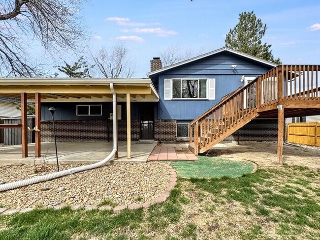 Building Photo - Spacious 4-Bedroom Home with Modern Amenit...