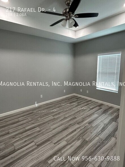 Building Photo - 217 Rafael Dr