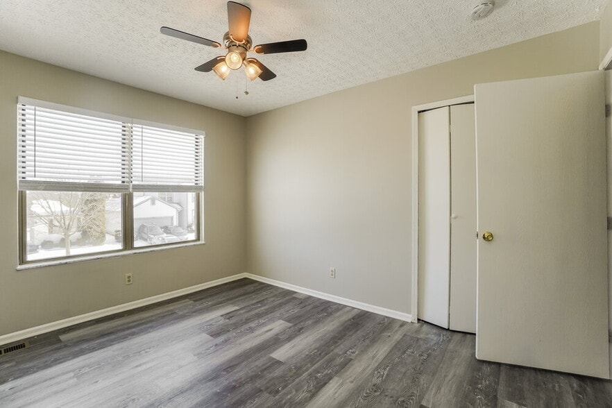 Building Photo - 2719 Raphael Dr