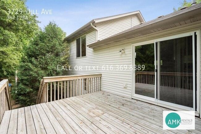 Building Photo - 3729 Jill Ave