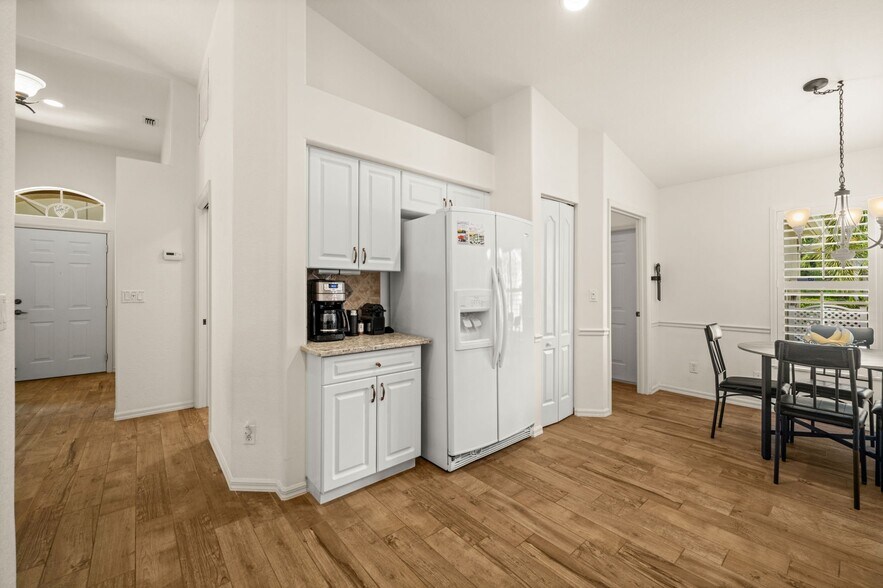 Building Photo - 8167 Ibis Cove Cir