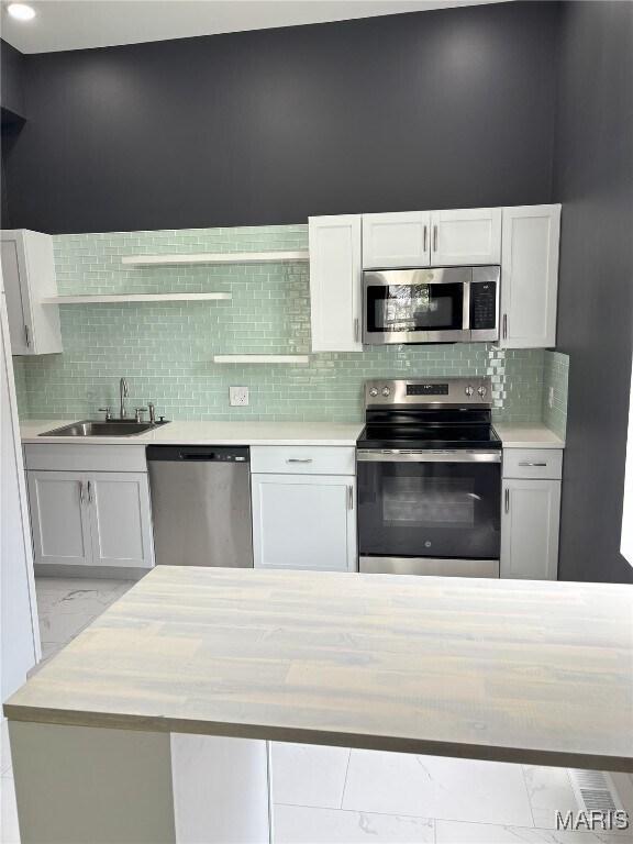 Building Photo - 2262 S Jefferson Ave