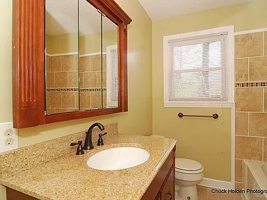 Building Photo - 6917 Brookfield Rd