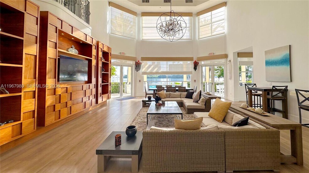 Building Photo - 3255 NE 184th St