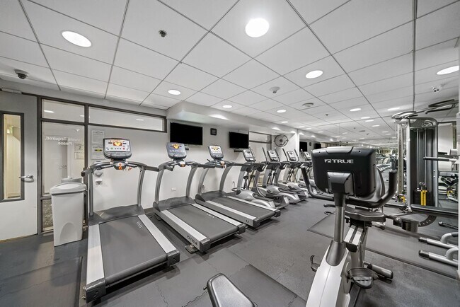 Building Photo - Expansive Little Italy 1 Bedroom at Acqua ...