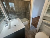 Building Photo - 5179 Huntington Dr N