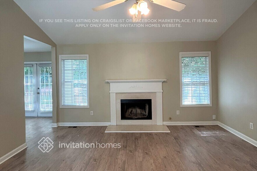 Building Photo - 158 Georgias Ln